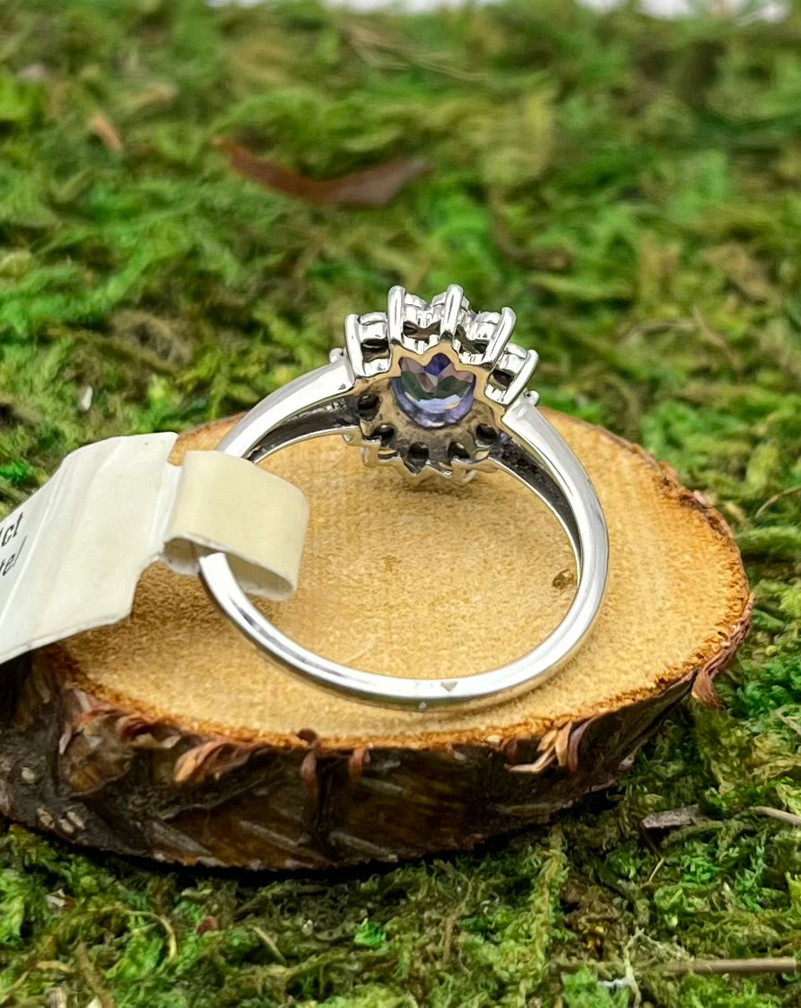 1 ct Tanzanite and Diamond Ring