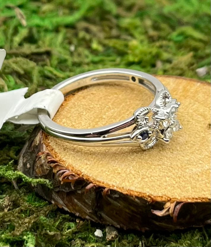 .05 ctw Diamond/Sapphire White Gold Ring
